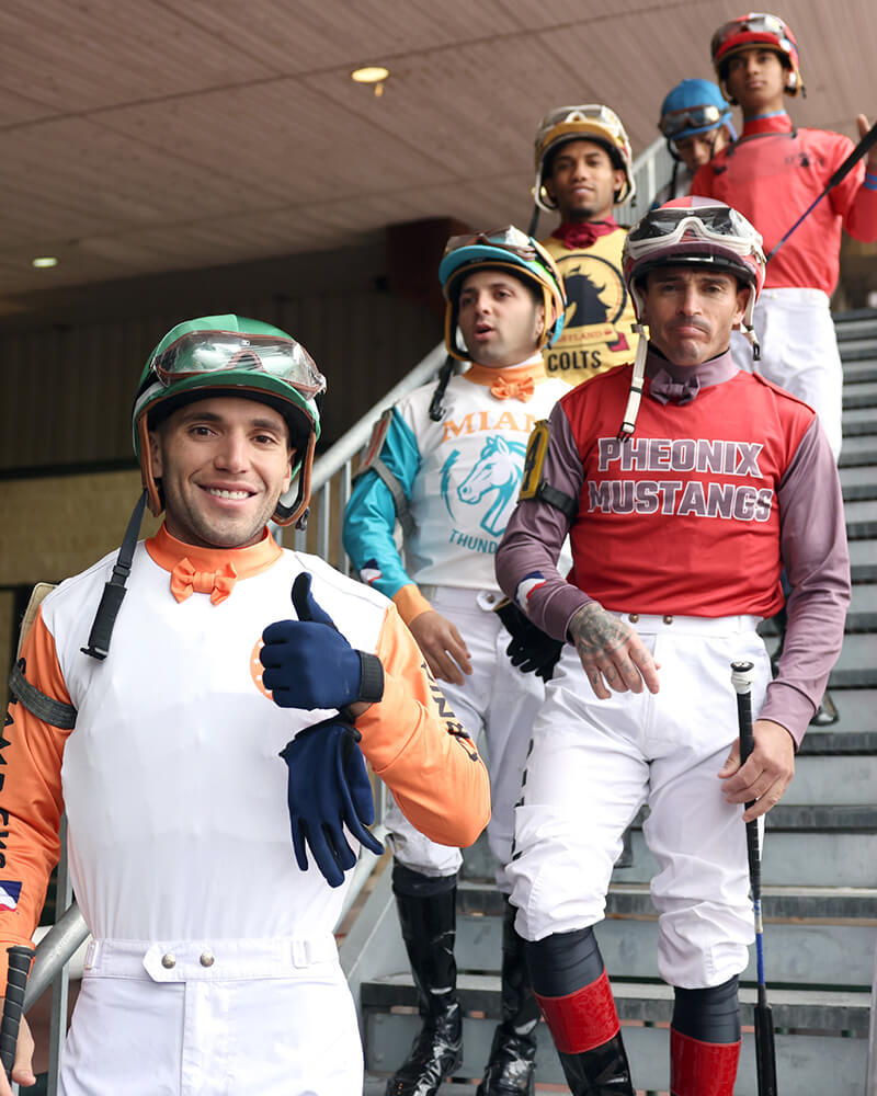 _0000s_0002s_0000_racing